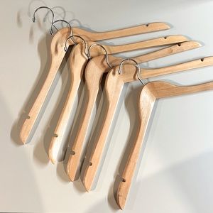 Wood Hangers Adult Dress / Top / Shirt - lot of 10